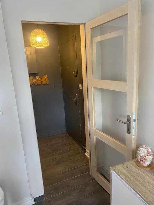 Appartement 2 Mesnils-sur-Iton Екстериор снимка
